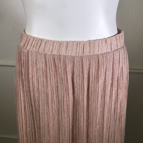 Pleoine Crinkle Knit Pull-on Midi Skirt - Picture 2 of 7